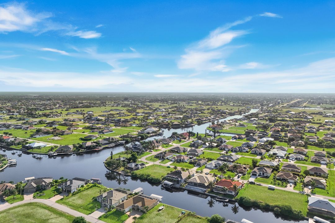3713 NW 14th St, Cape Coral, FL 33993