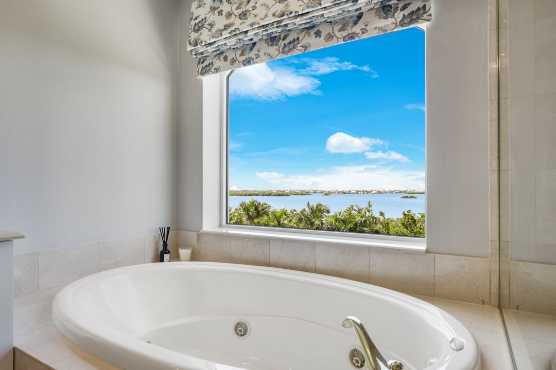 4731 Bonita Bay Blvd #502, Bonita Springs, FL 34134