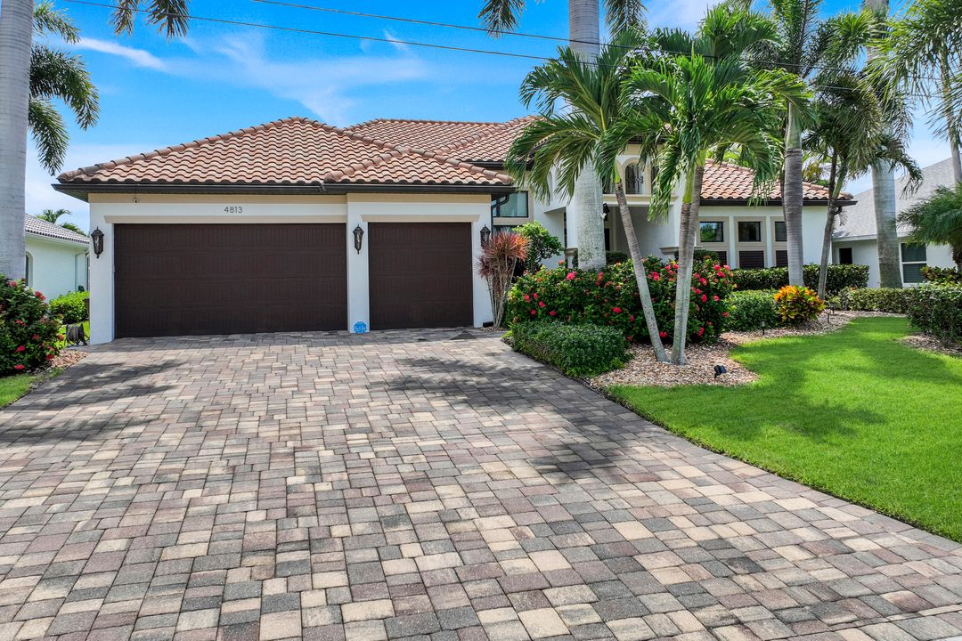 4813 SW 23rd Ave, Cape Coral, FL 33914