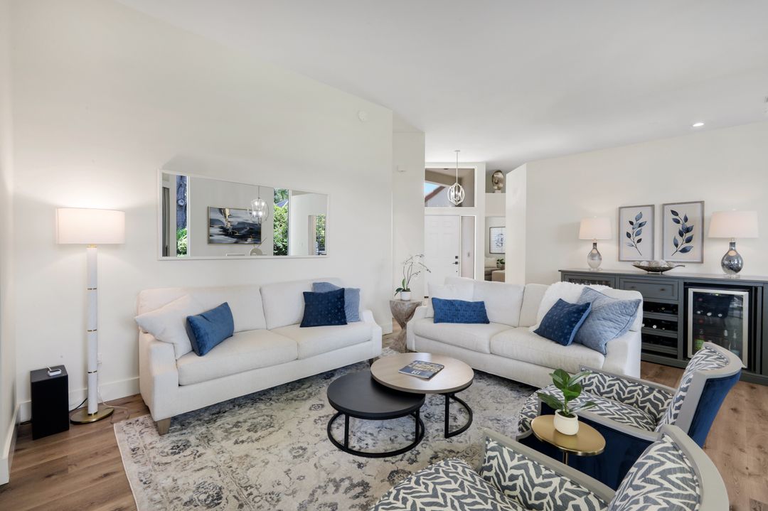 155 San Rafael Ln, Naples, FL 34119