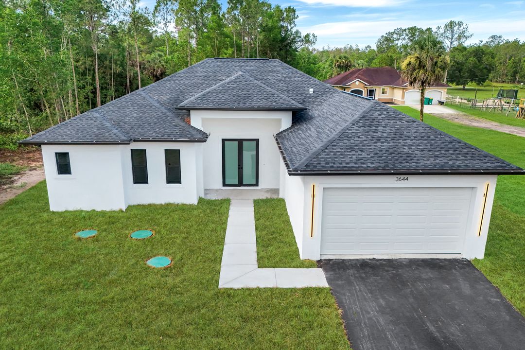 3644 35th Ave NE, Naples, FL 34120