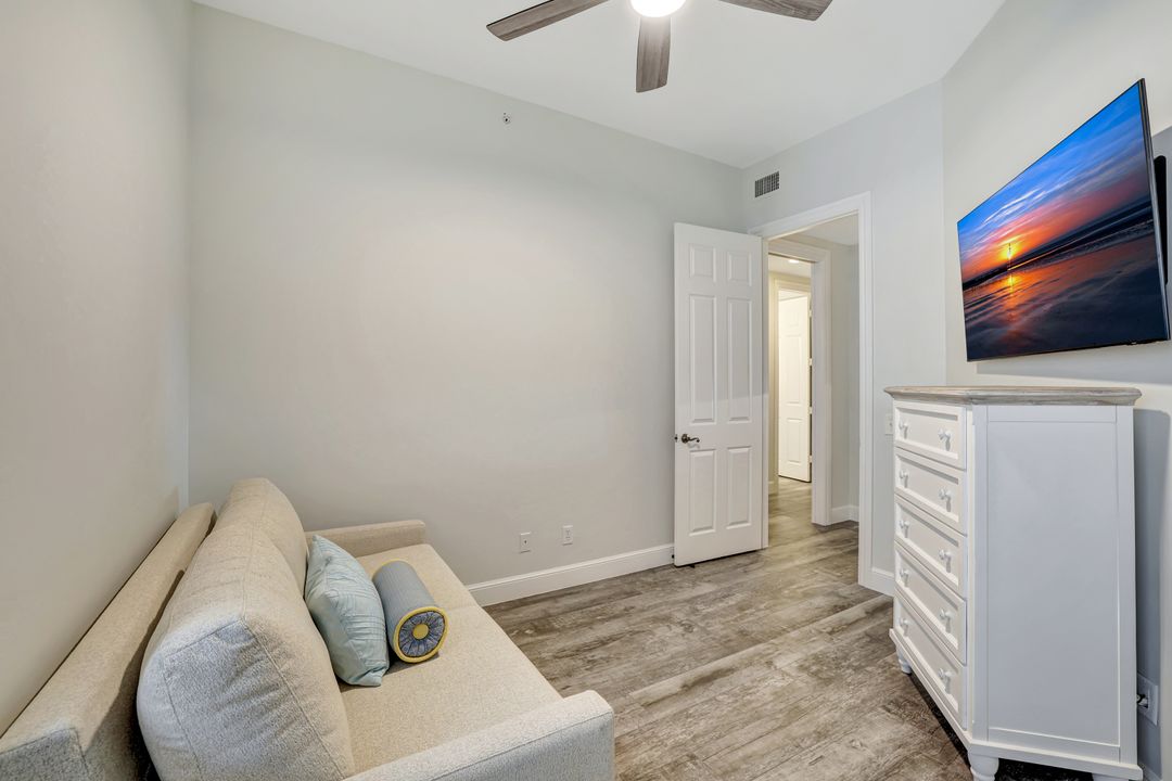770 Bentwater Cir #103, Naples, FL 34108