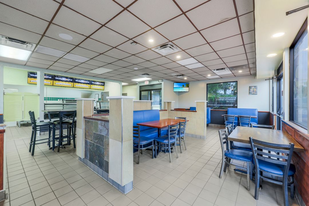 10493 Stringfellow Rd, Bokeelia, FL 33922