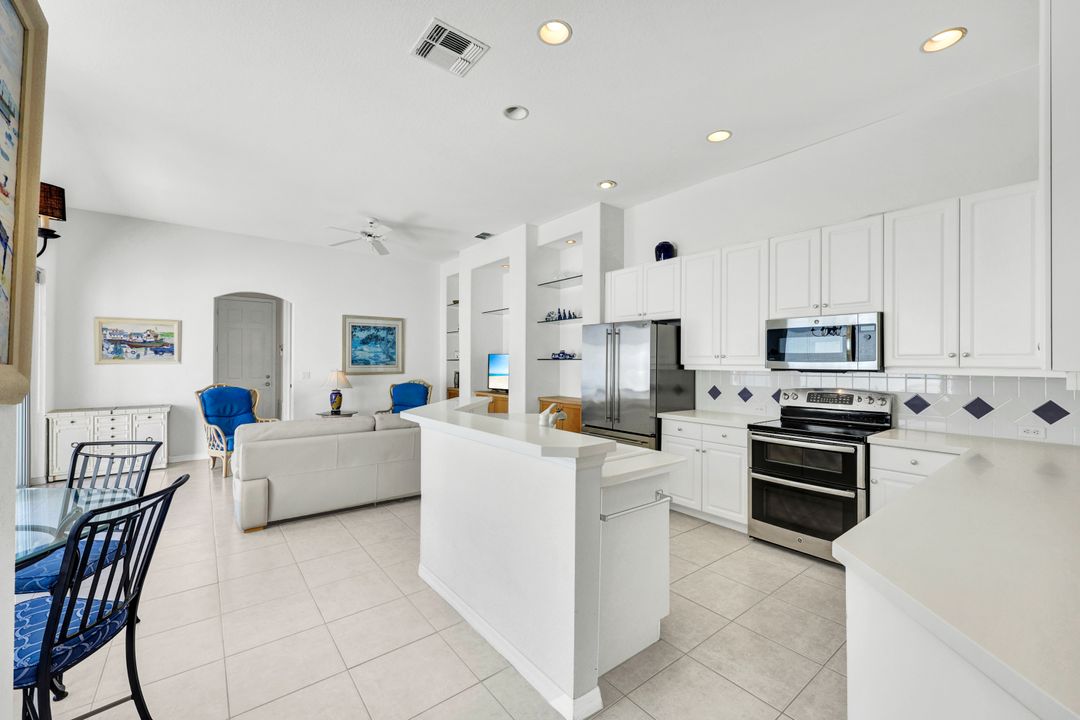 25411 Alicante Dr, Bonita Springs, FL 34134