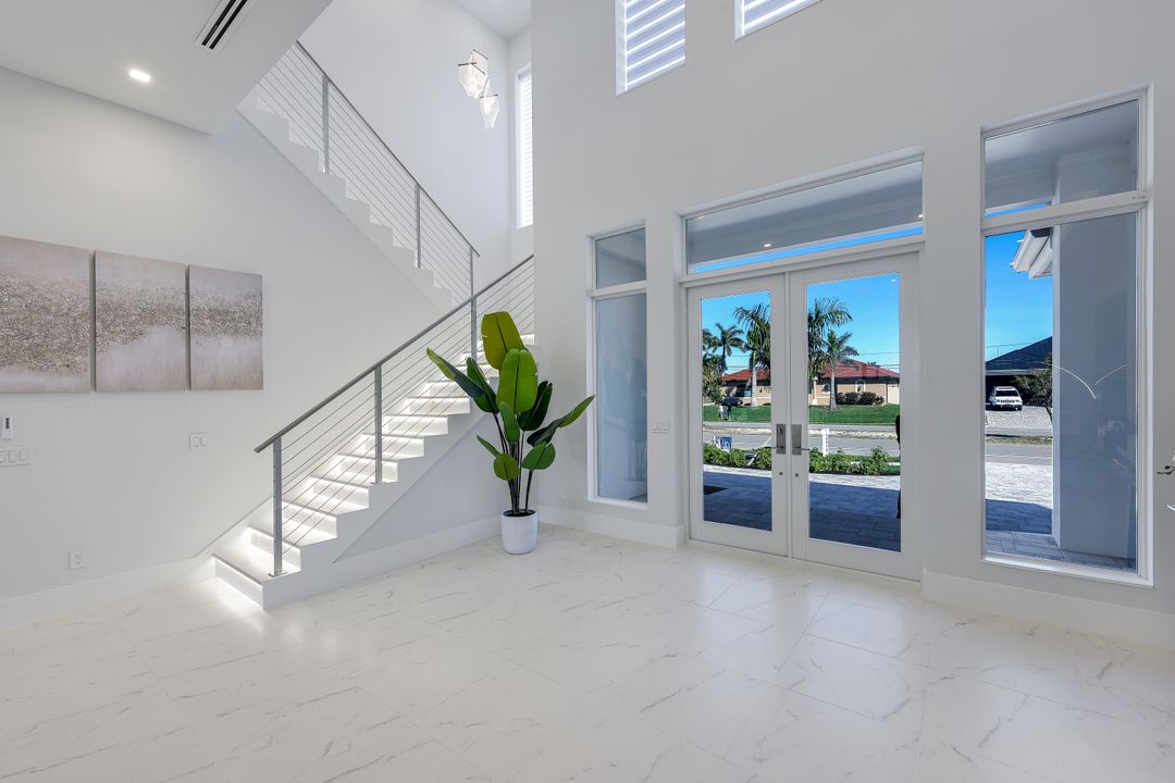 4316 Sands Blvd, Cape Coral, FL 33914