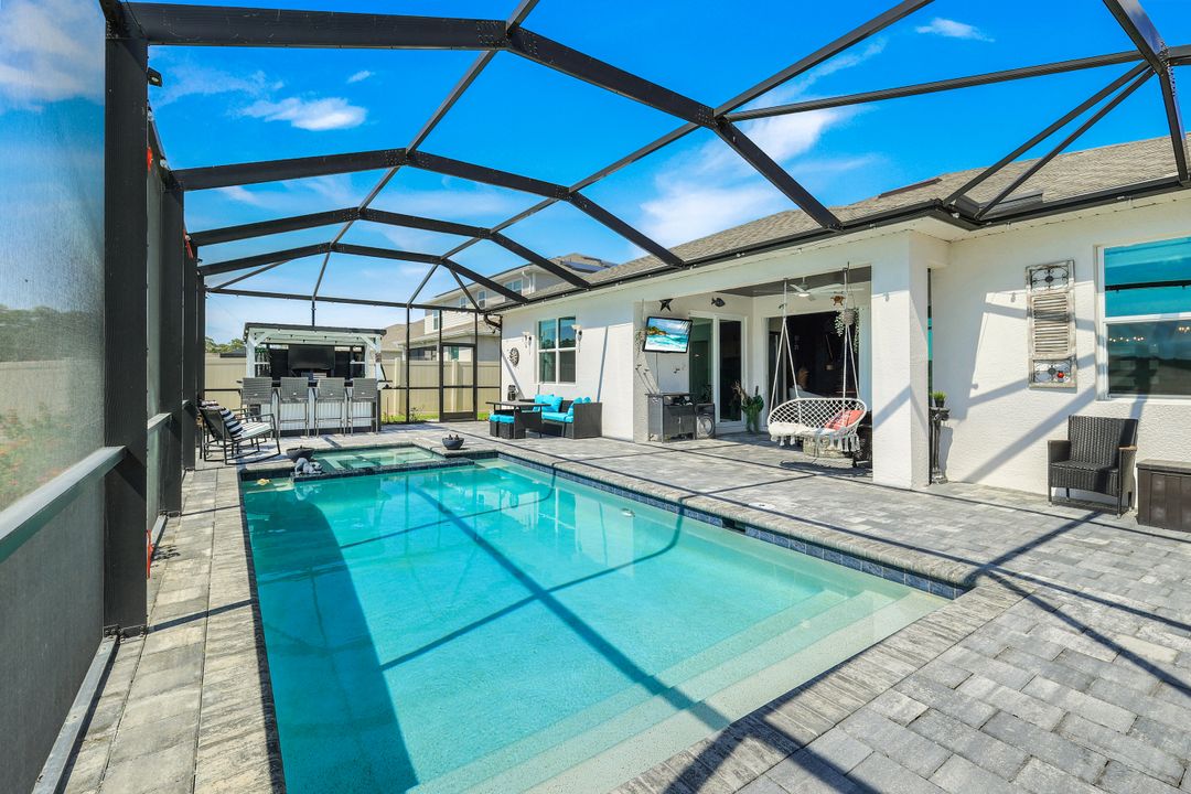 18821 Shimmer Dawn Ct, NO FORT MYERS, FL 33917