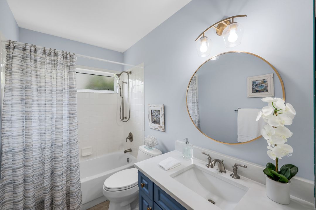 25061 Bay Cedar Dr, Bonita Springs, FL 34134
