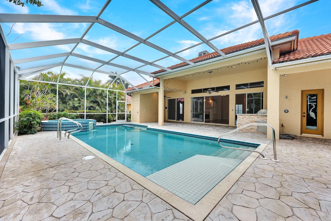 440 Henley Dr, Naples, FL 34104