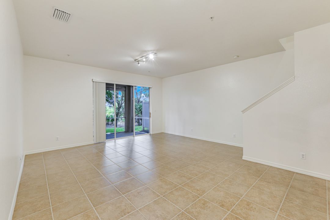 19551 Bowring Park Rd #104, Fort Myers, FL 33967