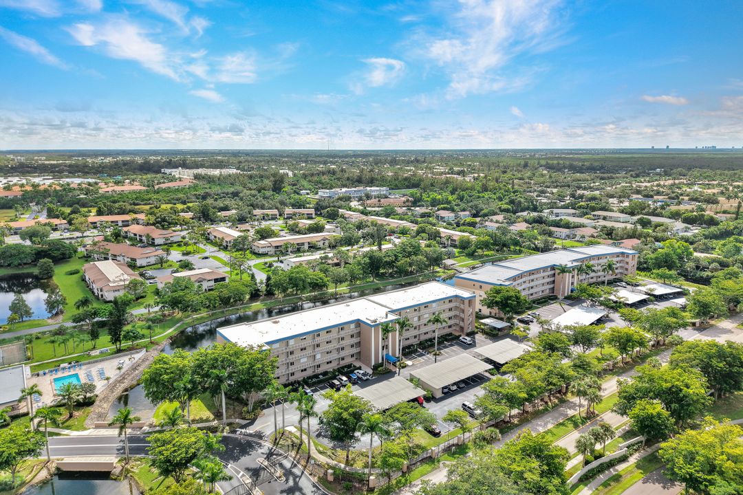 14901 Park Lake Dr #106, Fort Myers, FL 33919
