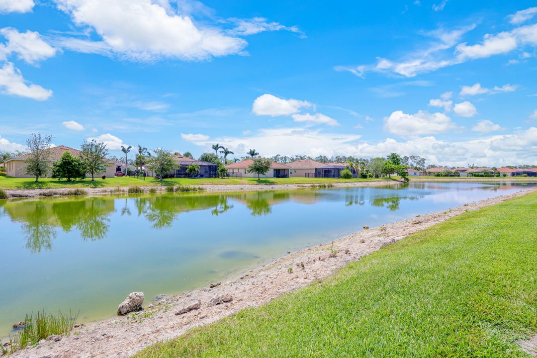 3624 Valle Santa Cir, Cape Coral, FL 33909