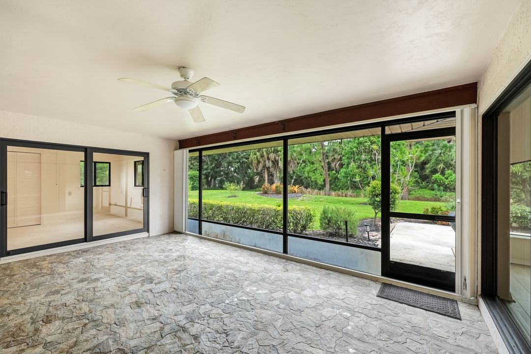 509 Cypress Way E, Naples, FL 34110