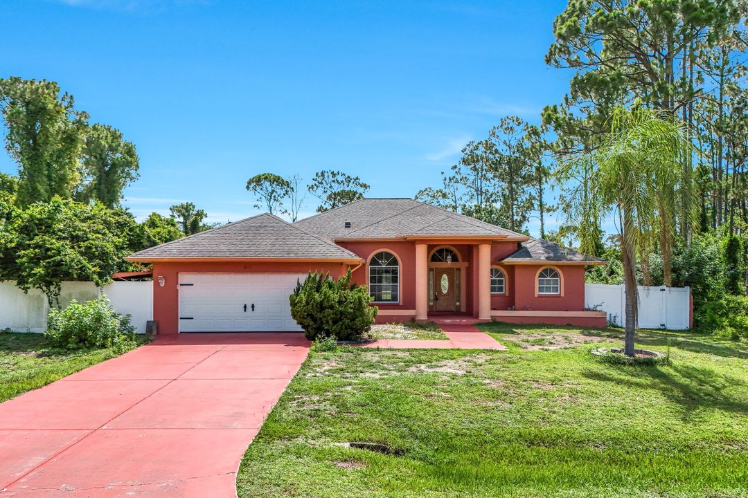 811 Jefferson Ave, Lehigh Acres, FL 33936