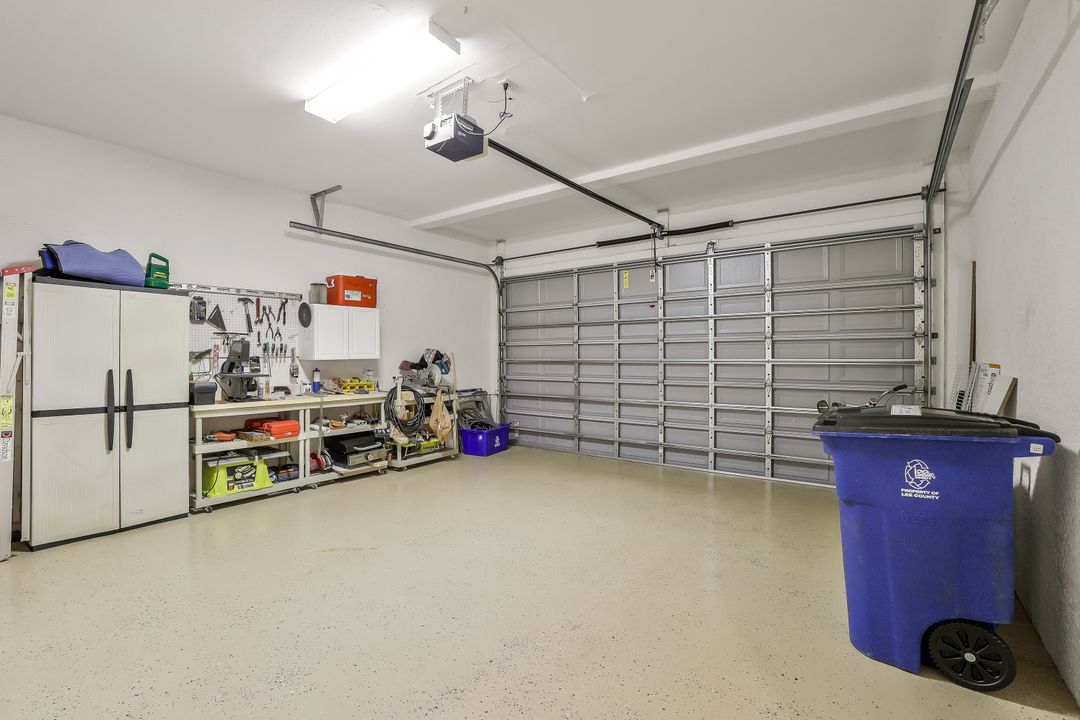 9040 Palmas Grandes Blvd #101, Bonita Springs, FL 34135