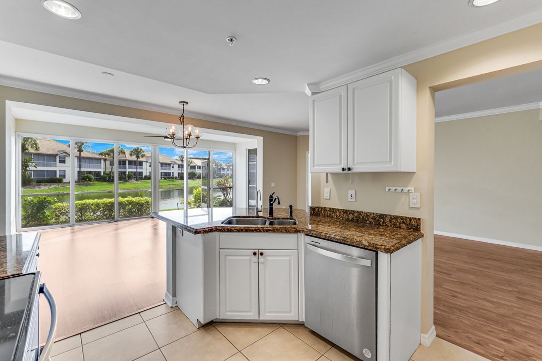 7756 Gardner Dr, Naples, FL 34109