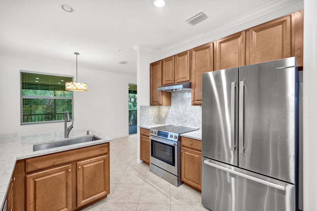 10240 Cobble Notch Loop #201, Bonita Springs, FL 34135