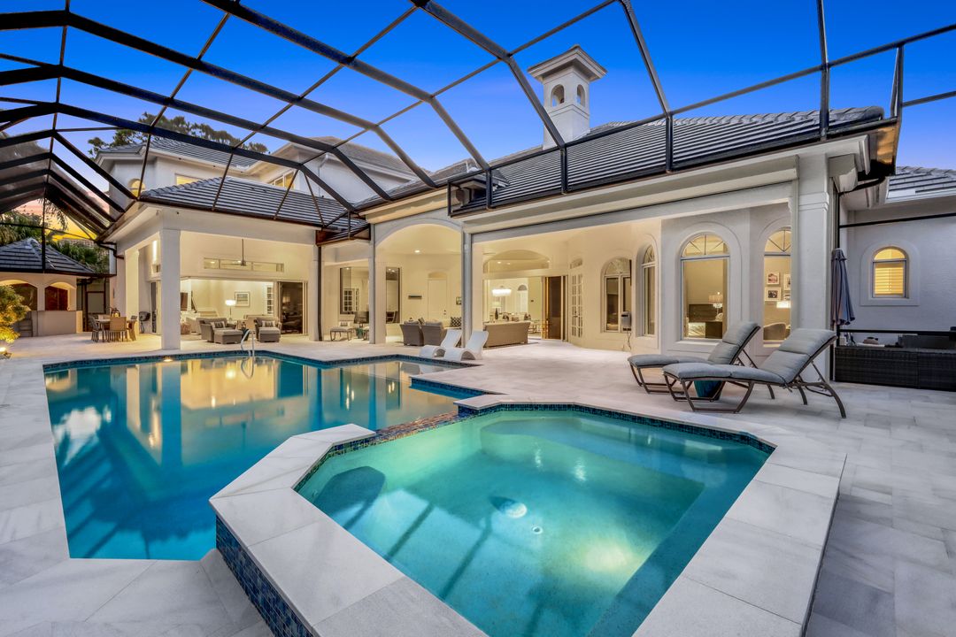 253 Cheshire Way, Naples, FL 34110