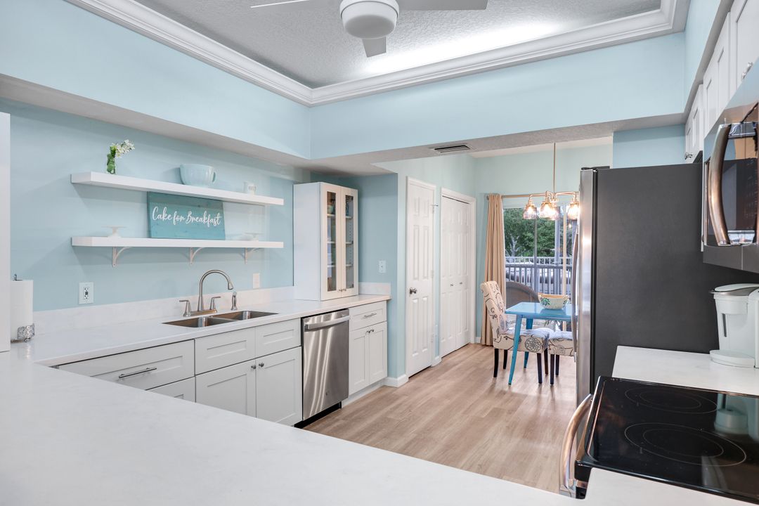 6030 Chardonnay Ln #203, Naples, FL 34119