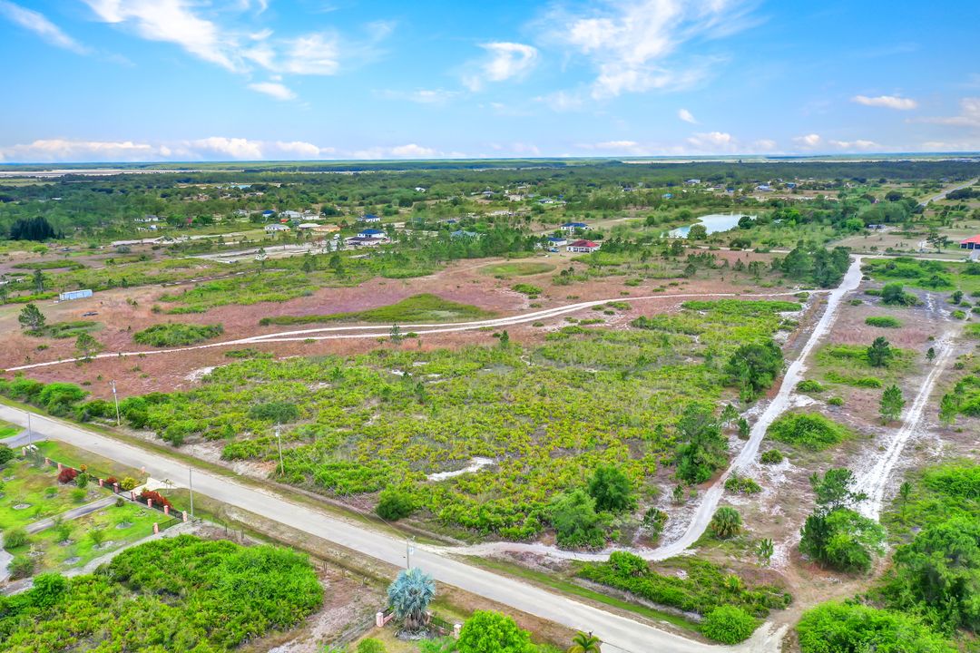 60th Ave NE, Naples, FL 34120