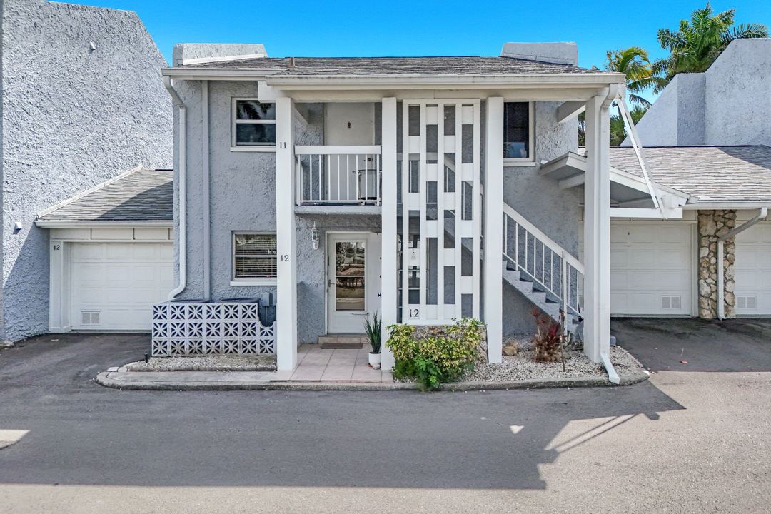 12 Watercolor Cir #12, Naples, FL 34113