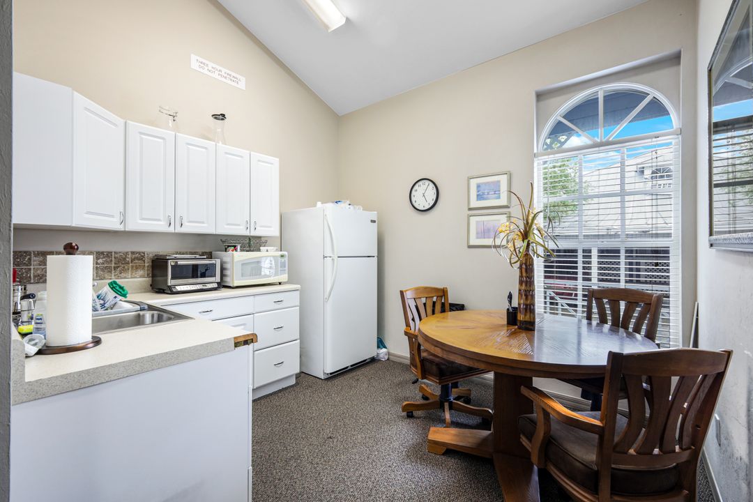 1361 Royal Palm Square Blvd, Fort Myers, FL 33919