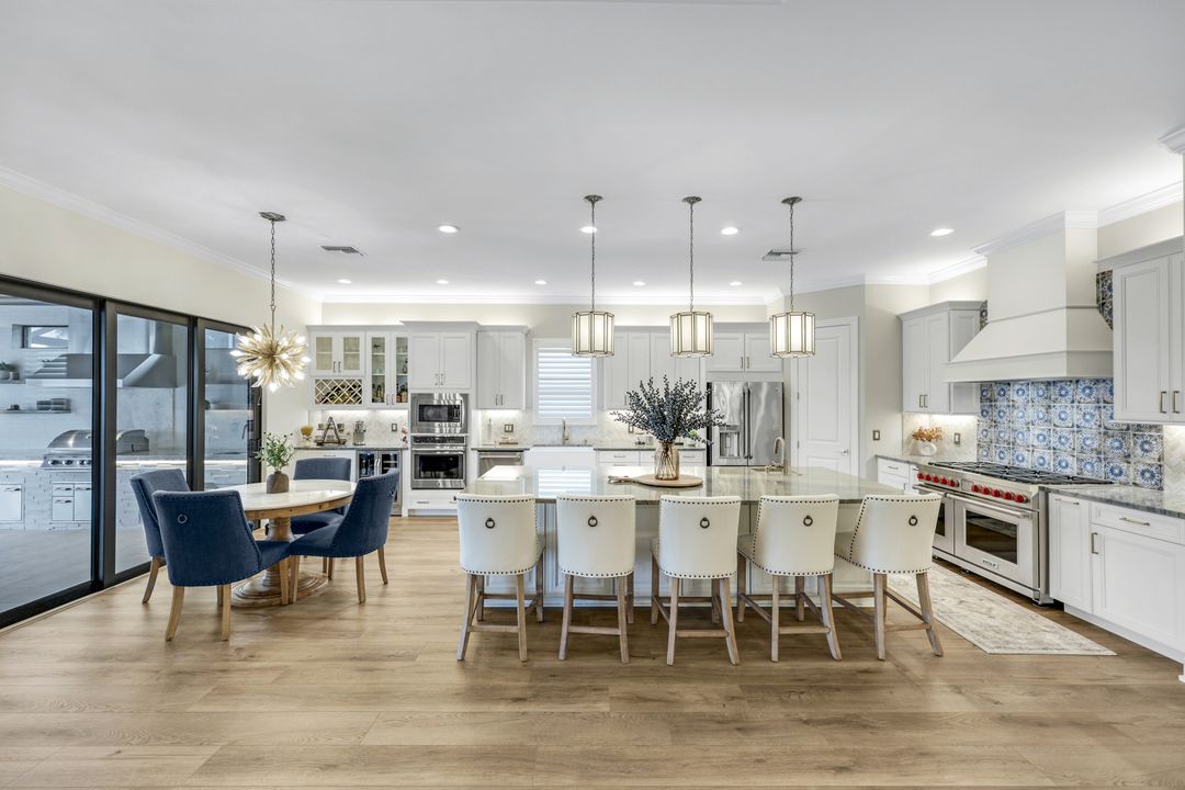 9223 Rialto Ln, Naples, FL 34119