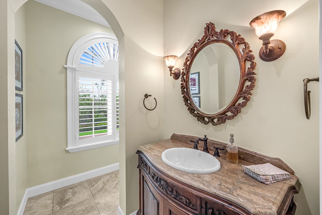 175 Topanga Dr, Bonita Springs, FL 34134