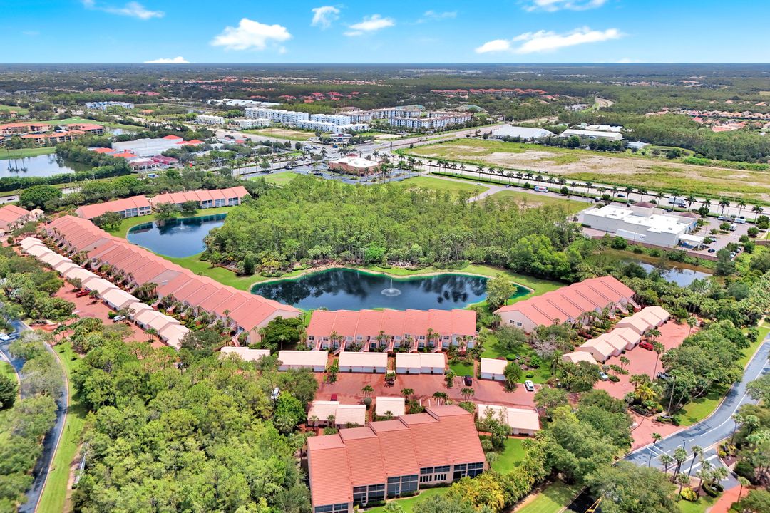 1940 Cascades Dr #8, Naples, FL 34112
