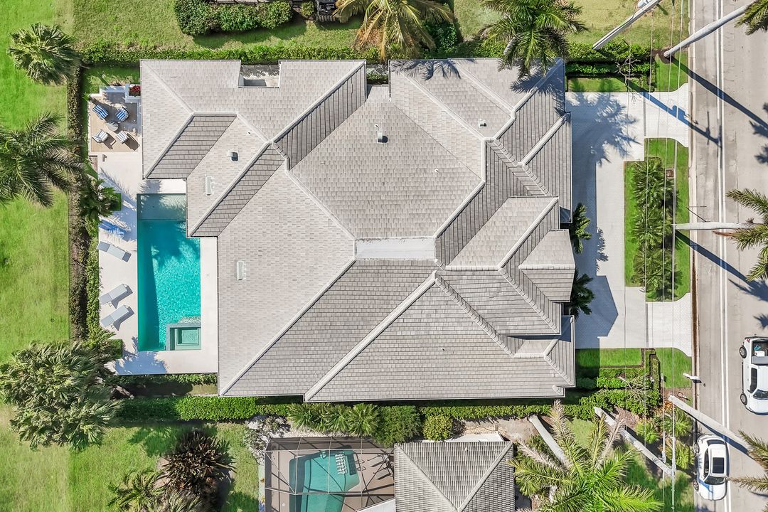 730 Harbour Dr, Naples, FL 34103