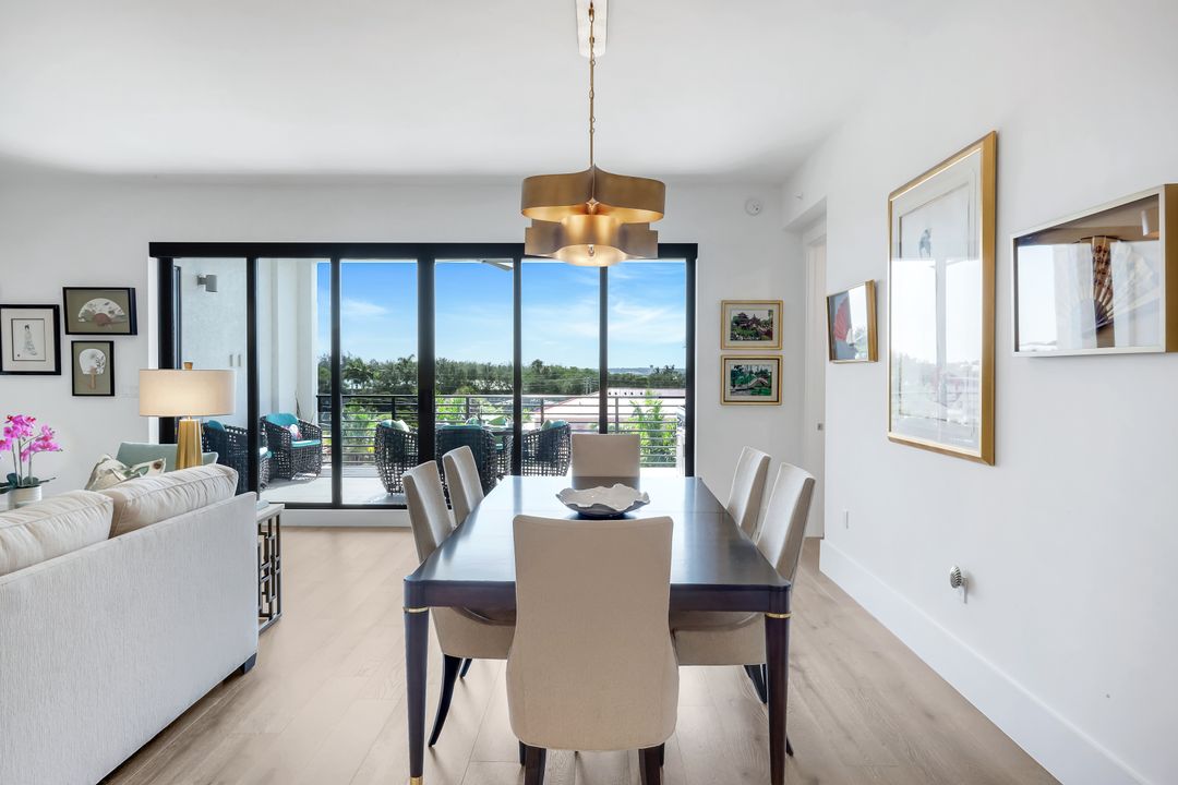 1125 Central Ave #571, Naples, FL 34102