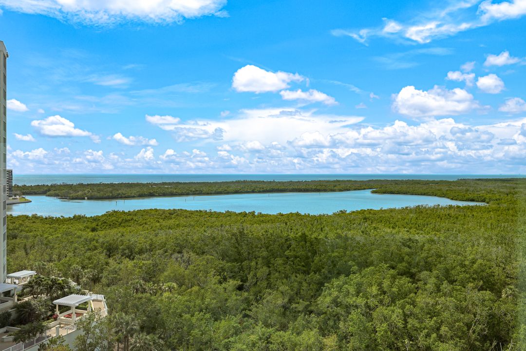 275 Indies Way #1001, Naples, FL 34110