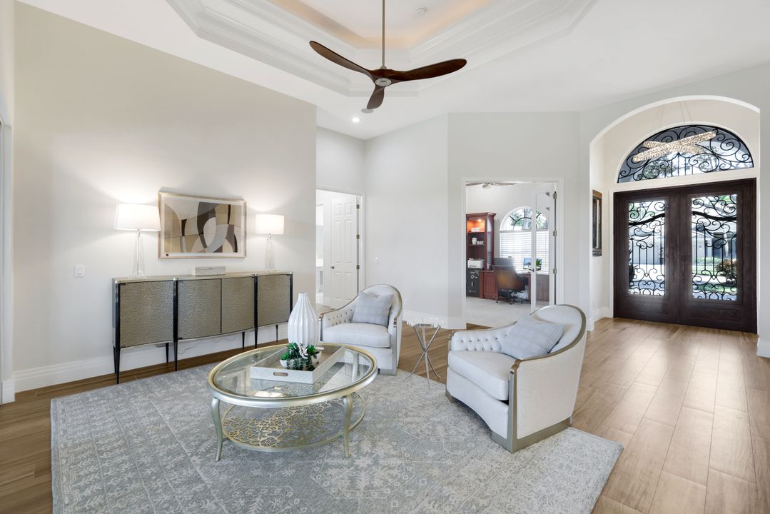 7633 Mulberry Ln, Naples, FL 34114