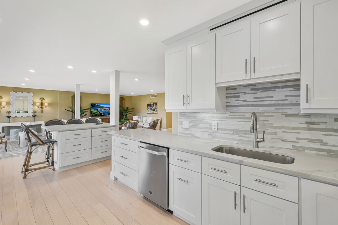 102 Wilderness Way #343, Naples, FL 34105