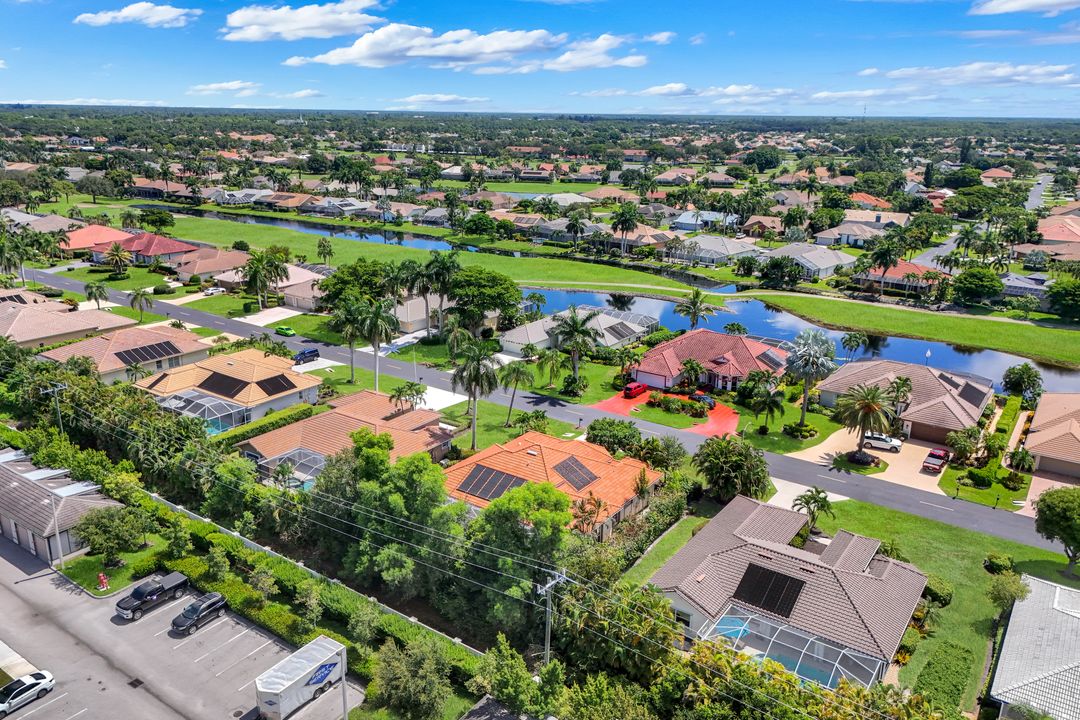 28476 Del Lago Way, Bonita Springs, FL 34135
