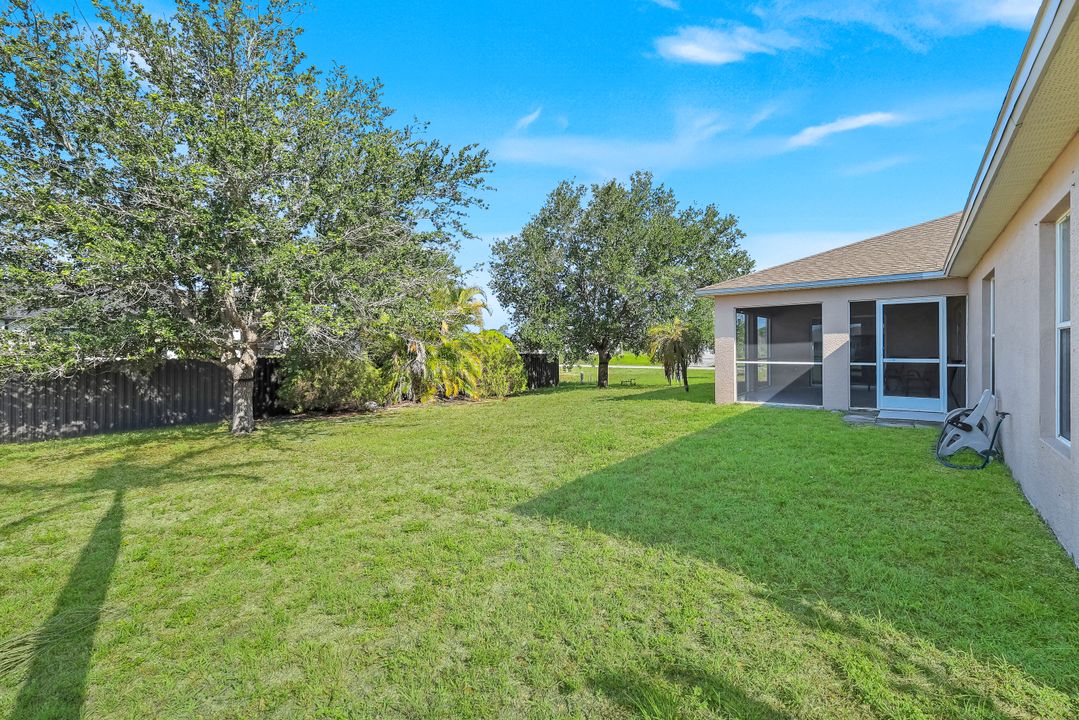 3028 NW 6th Pl, Cape Coral, FL 33993