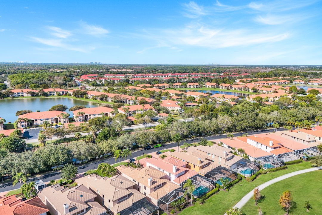 11426 Quail Village Way, Naples, FL 34119