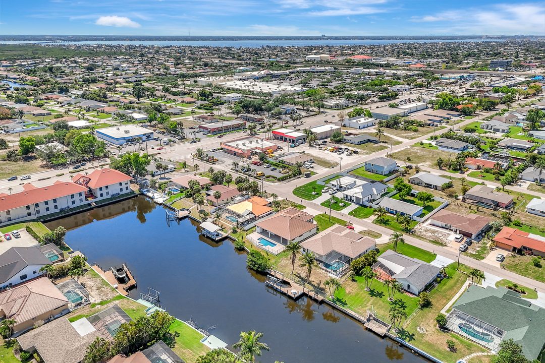 1511 SE 21st St, Cape Coral, FL 33990
