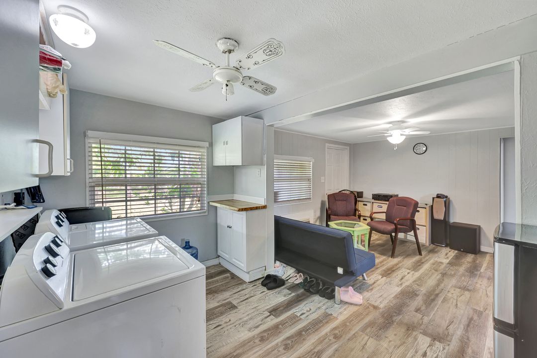 10464 Betsy Pkwy, Saint James City, FL 33956
