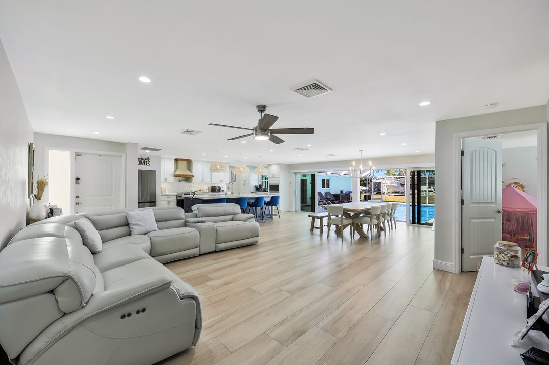 20580 Park Pl, Estero, FL 33928