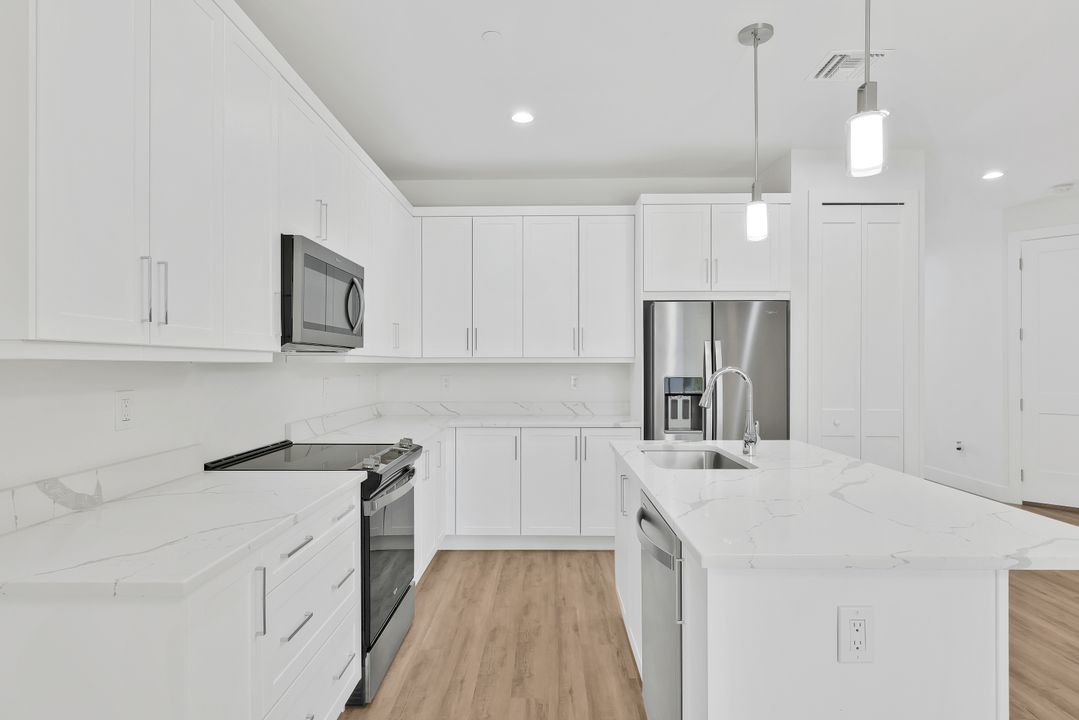 5851 Shell Cove Drive #102A, Cape Coral, FL 33914
