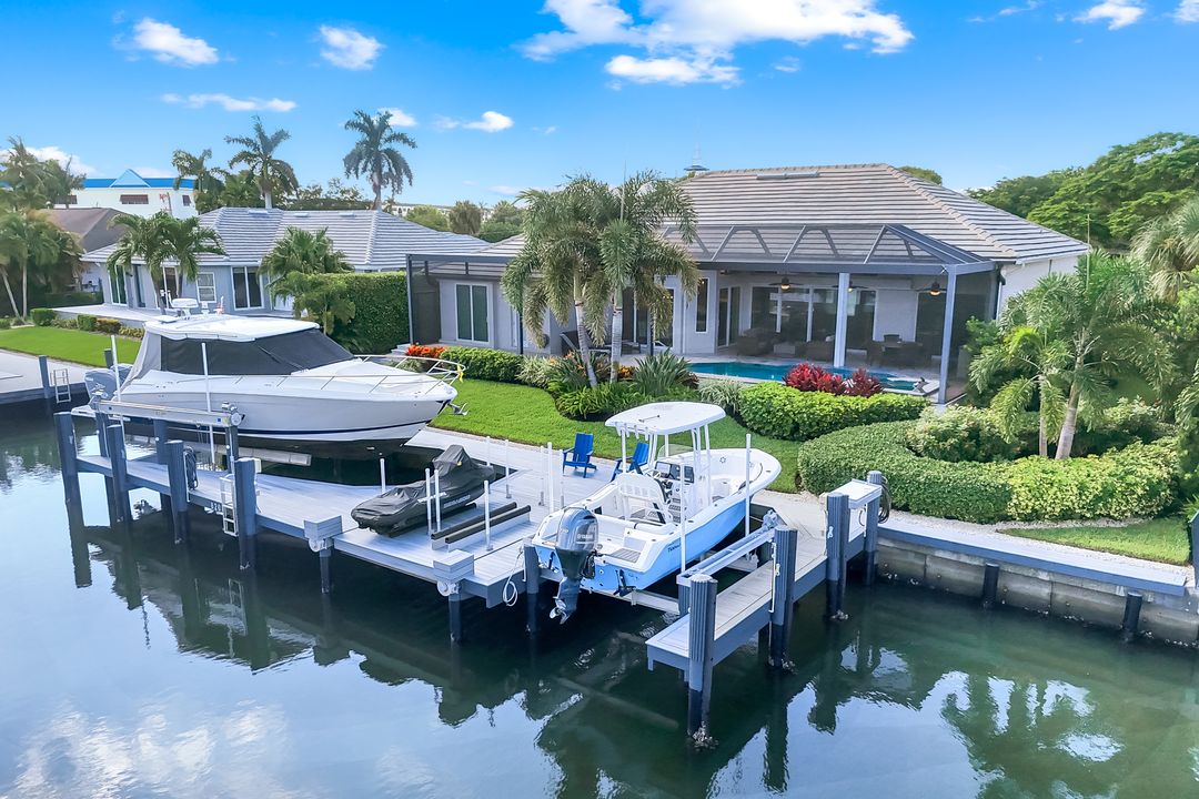 820 Giralda Ct, Marco Island, FL 34145