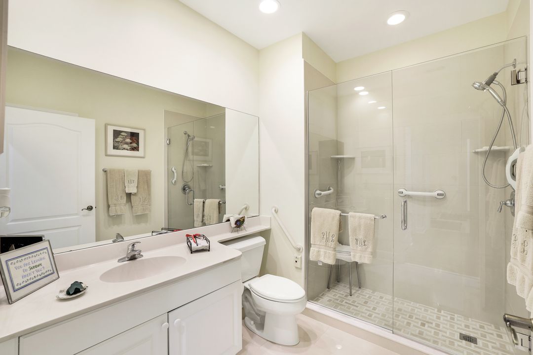 4795 Aston Gardens Way #D-102, Naples, FL 34109