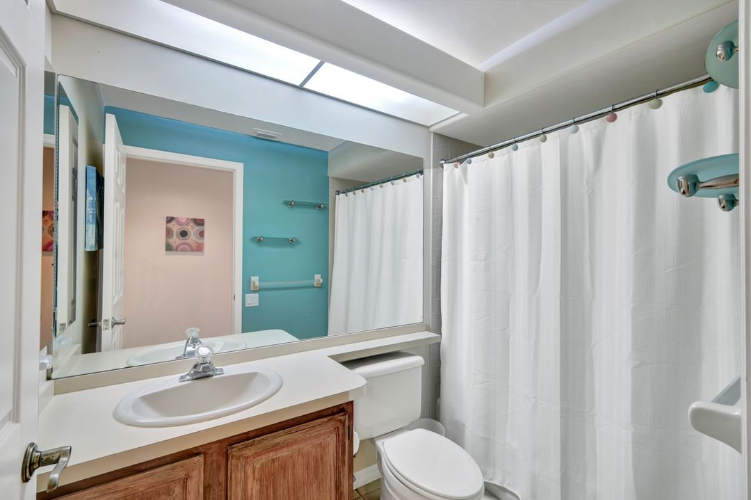 13460 Bridgeford Ave, Bonita Springs, FL 34135