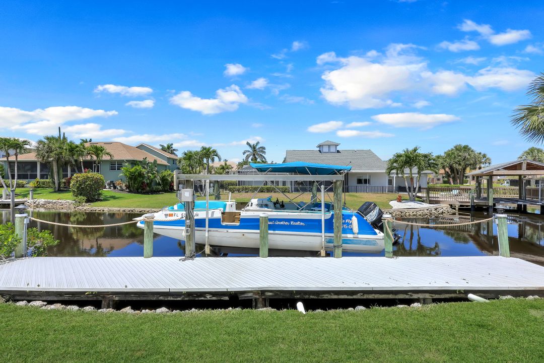 27150 Mora Rd, Bonita Springs, FL 34135