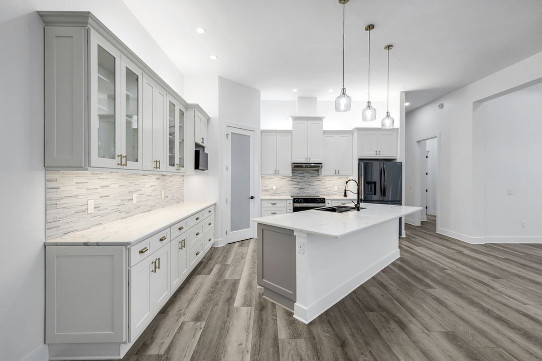 14051 Binghampton Dr, Fort Myers, FL 33905