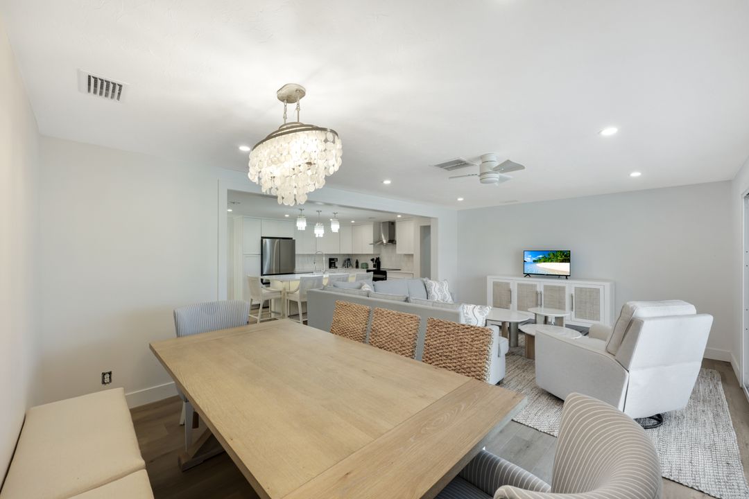 707 Durion Ct, Sanibel, FL 33957