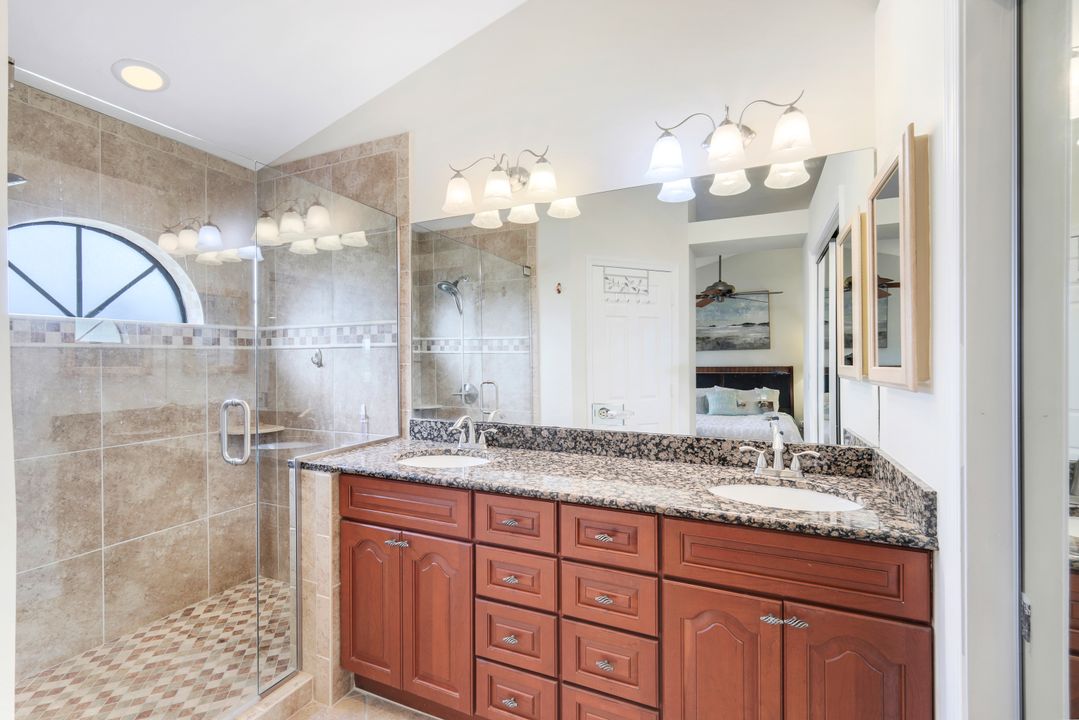 12609 Hunters Ridge Dr, Bonita Springs, FL 34135