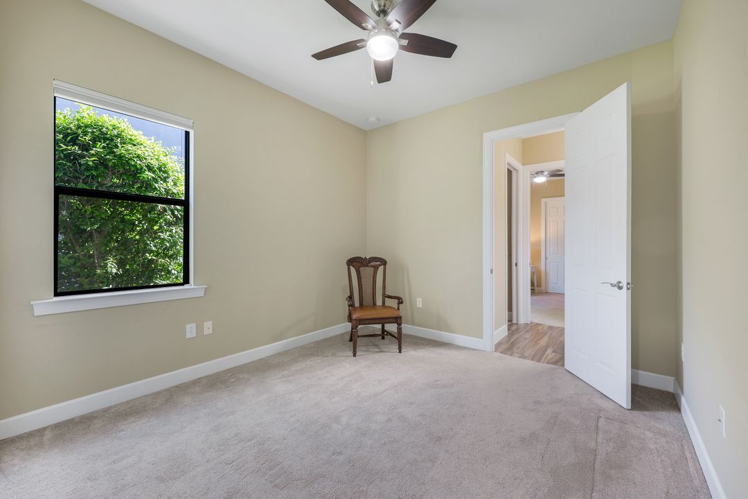 16273 Camden Lakes Cir, Naples, FL 34110