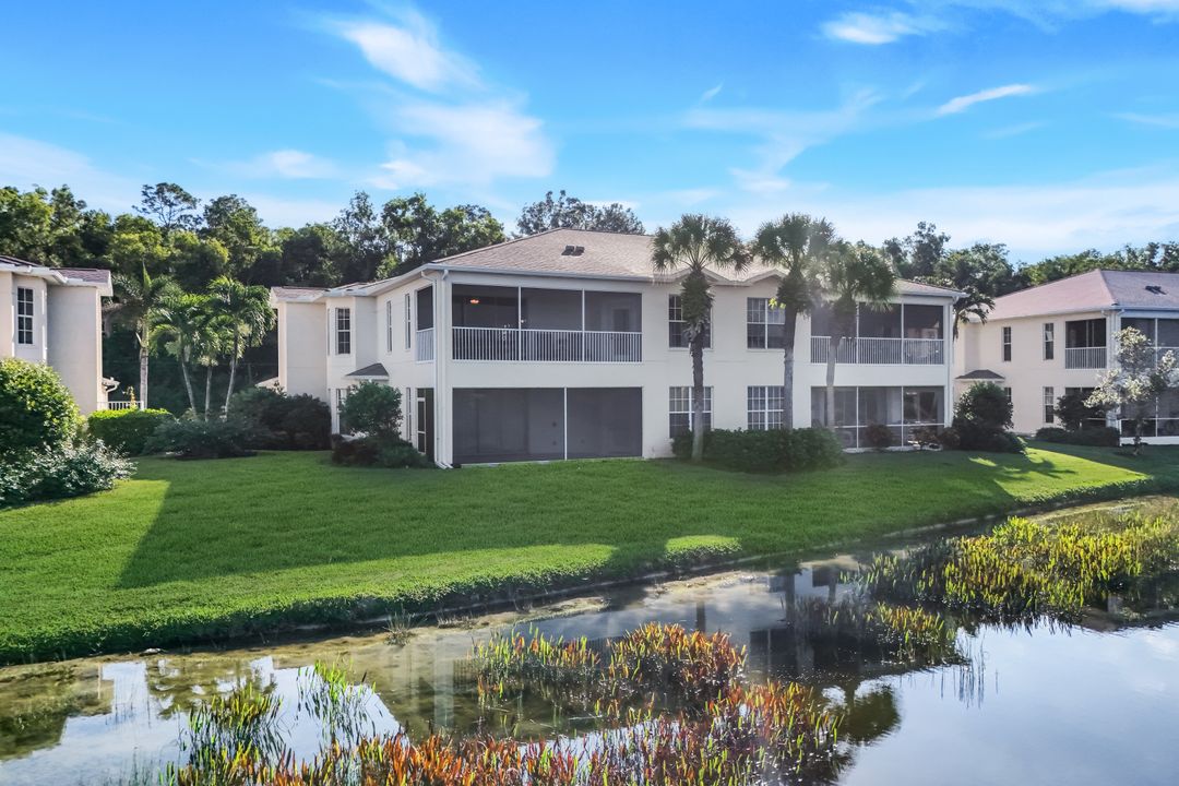 3260 W Crown Pointe Blvd #202, Naples, FL 34112