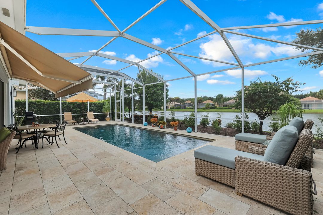 2896 Hatteras Way, Naples, FL 34119